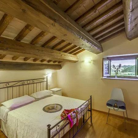 Beautiful Villa In Belforte All Isauro With Swimming Pool Belforte allʼIsauro Esterno foto