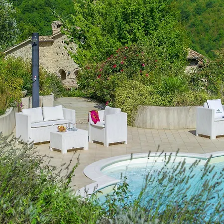 Beautiful Villa In Belforte All Isauro With Swimming Pool Belforte allʼIsauro Esterno foto