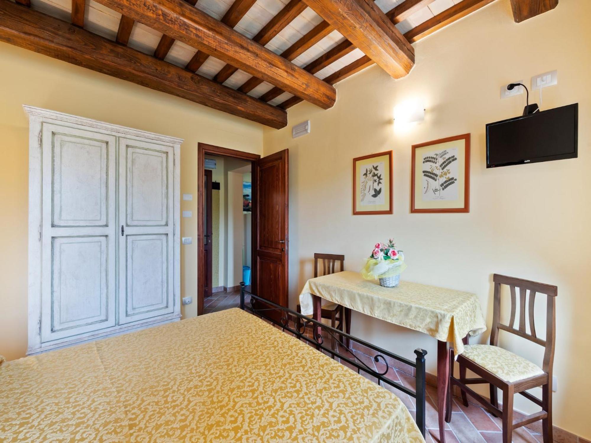 Villa Beautiful In Belforte Isauro With Swimming Pool Belforte all'Isauro